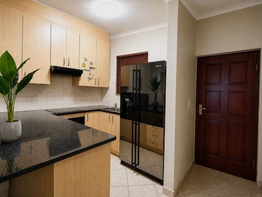 2 Bedroom Property for Sale in Waterval East North West